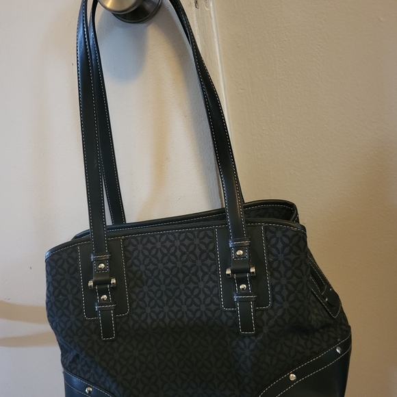 Relic Purse - Picture 4 of 6